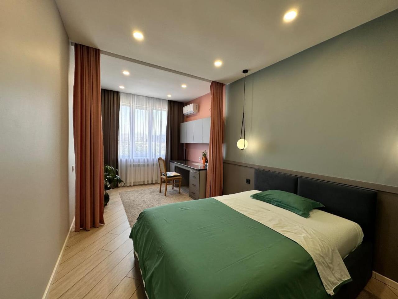 Атлант, Нижняя Мега, Комната Для Девушек Only For Girls Almaty Exterior foto